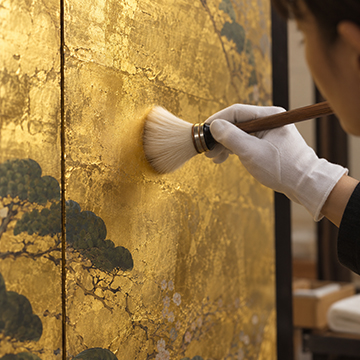 Genuine gold leaf finish on a carved and gilded frame