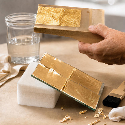 View Verre Églomisé glass gilding class kit