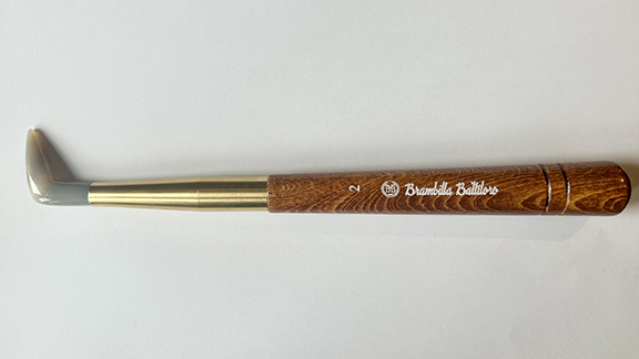 Agate stone burnisher for gold leaf